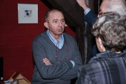 http://www.holeinthedyke.com/images/hitd-image/declerck.jpg