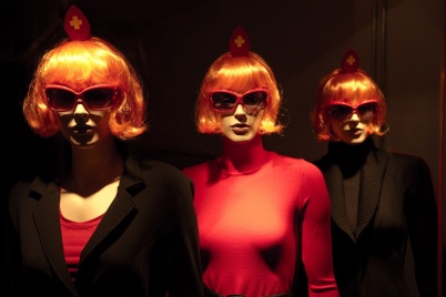 http://www.holeinthedyke.com/images/hitd-image/sint2.jpg