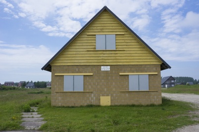 http://www.holeinthedyke.com/images/hitd-image/DSC00695-1050.jpg