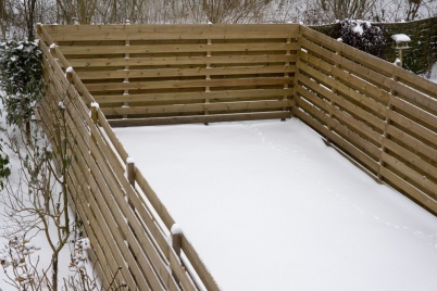 http://www.holeinthedyke.com/images/hitd-image/DSC01091-1050.jpg