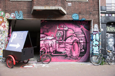 http://www.holeinthedyke.com/images/hitd-image/DSC04166-1050.jpg