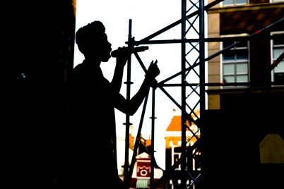 http://www.holeinthedyke.com/images/hitd-image/DSC06385-1050.jpg