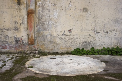http://www.holeinthedyke.com/images/hitd-image/DSC07859-1050.jpg