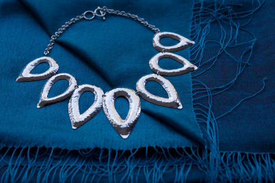 http://www.holeinthedyke.com/images/hitd-image/DSC08587-1050.jpg