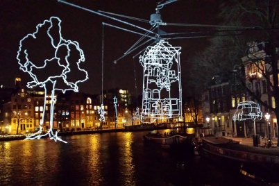 http://www.holeinthedyke.com/images/hitd-image/a-light3.jpg