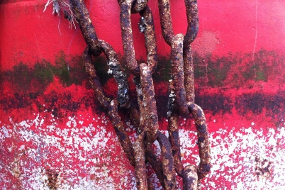 http://www.holeinthedyke.com/images/hitd-image/chain-1050.jpg
