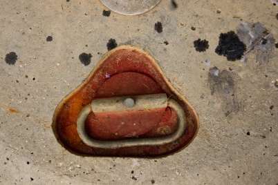 http://www.holeinthedyke.com/images/hitd-image/grip.jpg