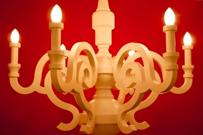 http://www.holeinthedyke.com/images/hitd-image/lamp.jpg