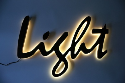 http://www.holeinthedyke.com/images/hitd-image/light-1050.jpg