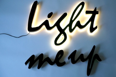 http://www.holeinthedyke.com/images/hitd-image/light_me_up-1050.jpg