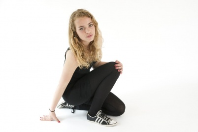 http://www.holeinthedyke.com/images/hitd-image/m23-1050.jpg