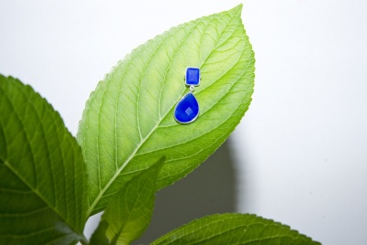 http://www.holeinthedyke.com/images/hitd-image/sibel4.jpg