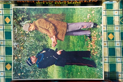 http://www.holeinthedyke.com/images/hitd-image/swieber.jpg