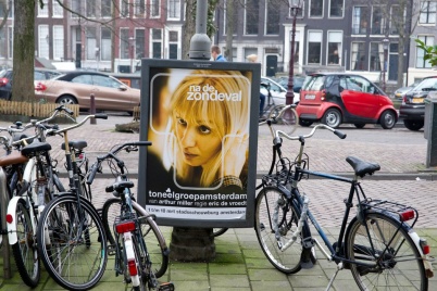 http://www.holeinthedyke.com/images/hitd-image/zondeval.jpg