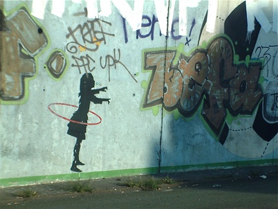 http://www.holeinthedyke.com/images/hitd-news/banksy.jpg