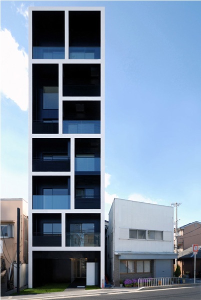 http://www.holeinthedyke.com/images/hitd-news/matsunami.jpg