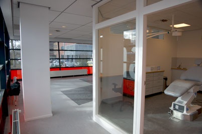 http://www.holeinthedyke.com/images/hitd-news/z2.jpg