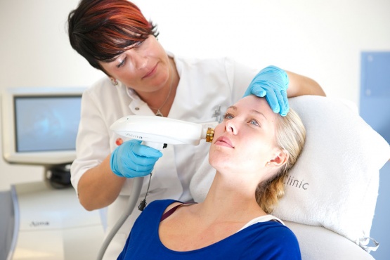 http://www.holeinthedyke.com/images/hitd-work/laser1-1050.jpg